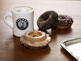 10233_178139775574_177721375574_4356847_3609747_n